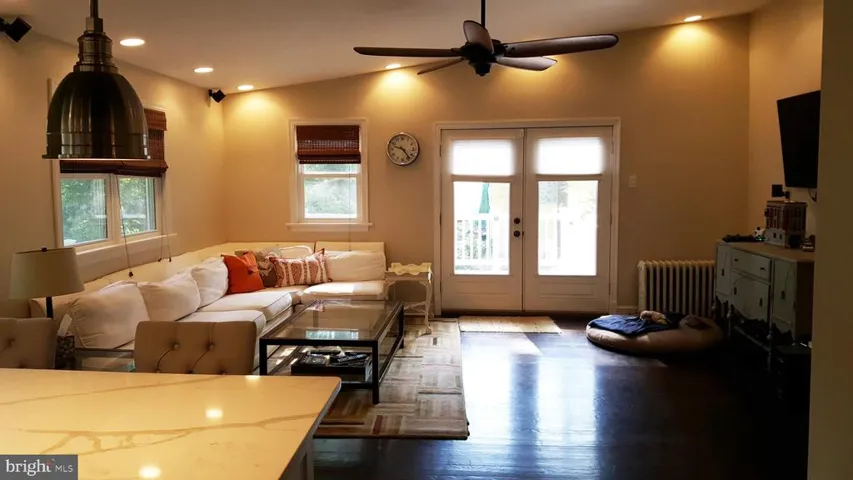 606 S Spring St, Falls Church, Virginia 22046