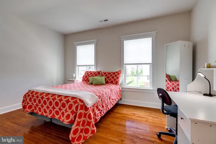 17111 Belle Isle Dr, Dumfries, Virginia 22026