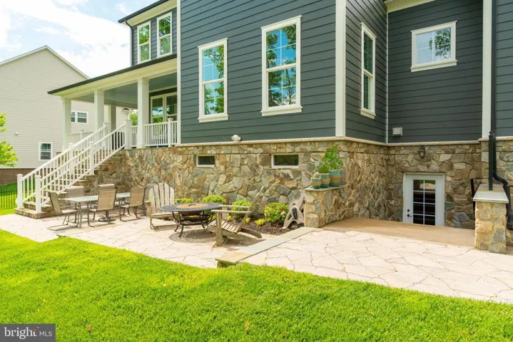 17111 Belle Isle Dr, Dumfries, Virginia 22026