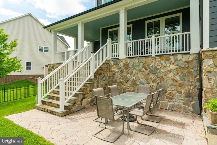 17111 Belle Isle Dr, Dumfries, Virginia 22026