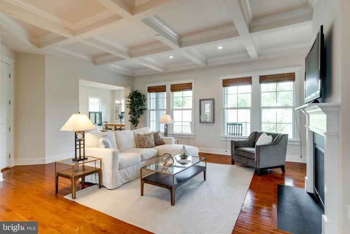 17111 Belle Isle Dr, Dumfries, Virginia 22026