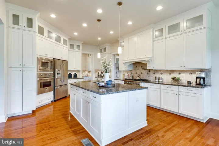 17111 Belle Isle Dr, Dumfries, Virginia 22026