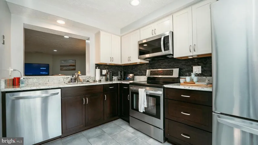 9134 Everett Ct, Springfield, Virginia 22152
