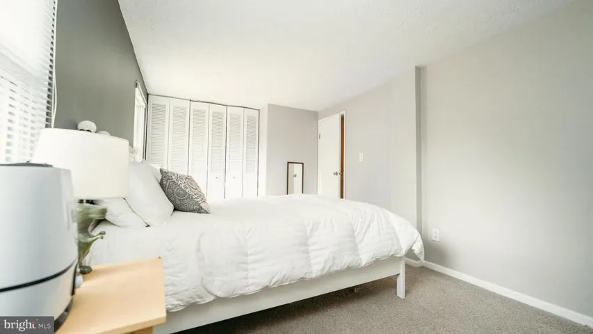 9134 Everett Ct, Springfield, Virginia 22152
