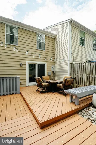 9134 Everett Ct, Springfield, Virginia 22152
