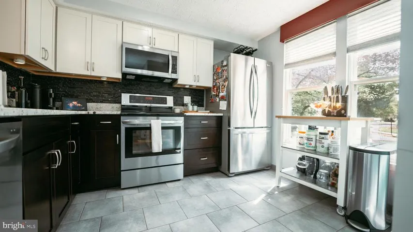 9134 Everett Ct, Springfield, Virginia 22152