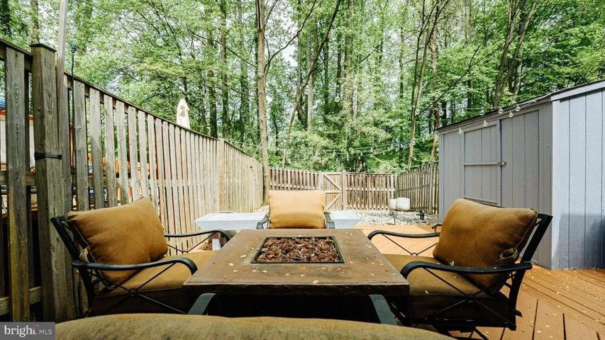 9134 Everett Ct, Springfield, Virginia 22152