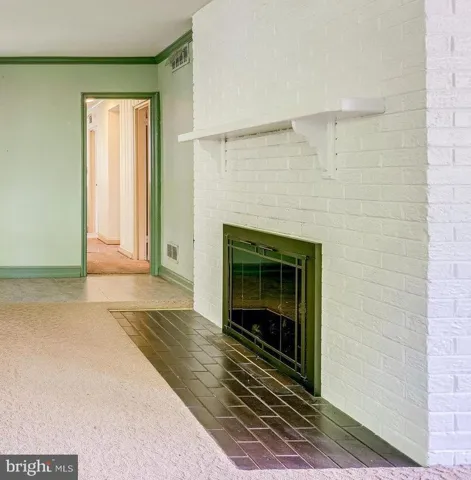 7216 Tod St, Falls Church, Virginia 22046