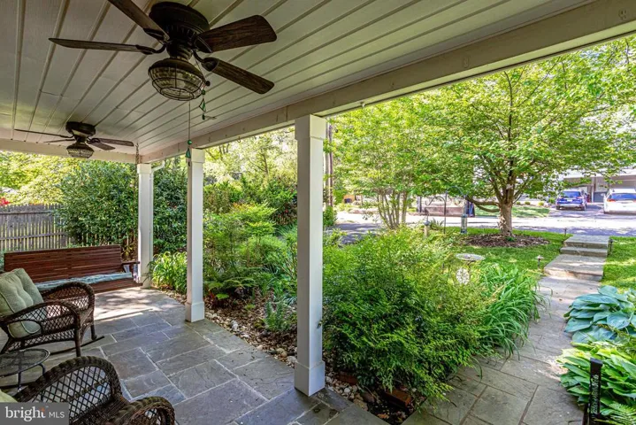 7216 Tod St, Falls Church, Virginia 22046