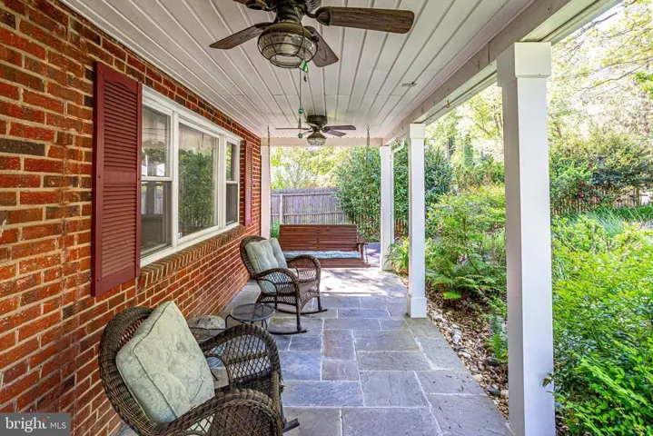 7216 Tod St, Falls Church, Virginia 22046