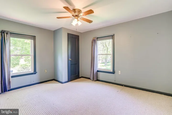 7216 Tod St, Falls Church, Virginia 22046