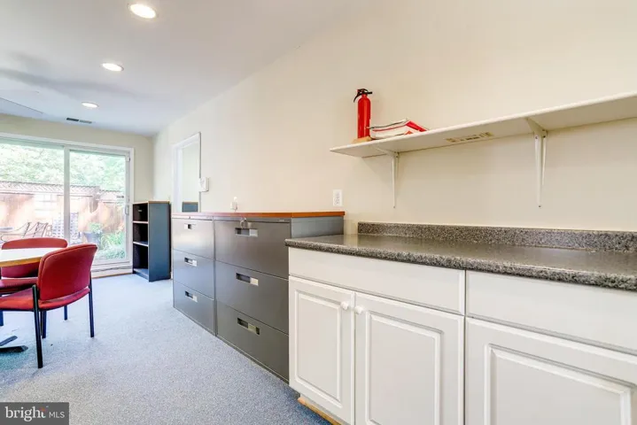 7216 Tod St, Falls Church, Virginia 22046