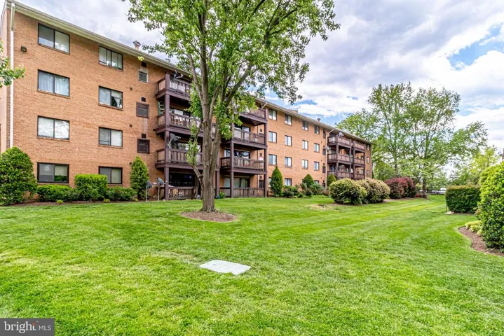 7600 Savannah St #303, Falls Church, Virginia 22043