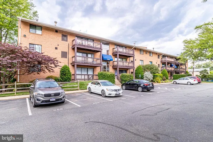 7600 Savannah St #303, Falls Church, Virginia 22043