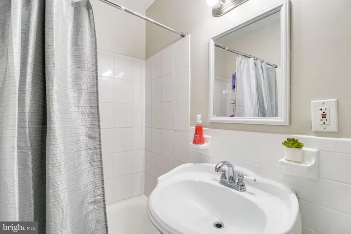 7600 Savannah St #303, Falls Church, Virginia 22043