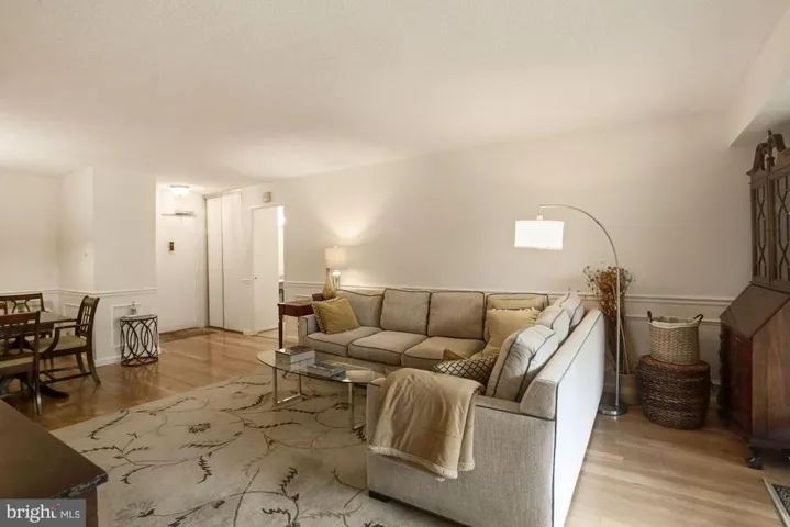 203 Yoakum Pkwy #719, Alexandria, Virginia 22304