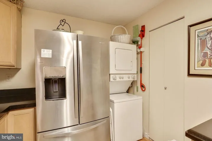 203 Yoakum Pkwy #719, Alexandria, Virginia 22304