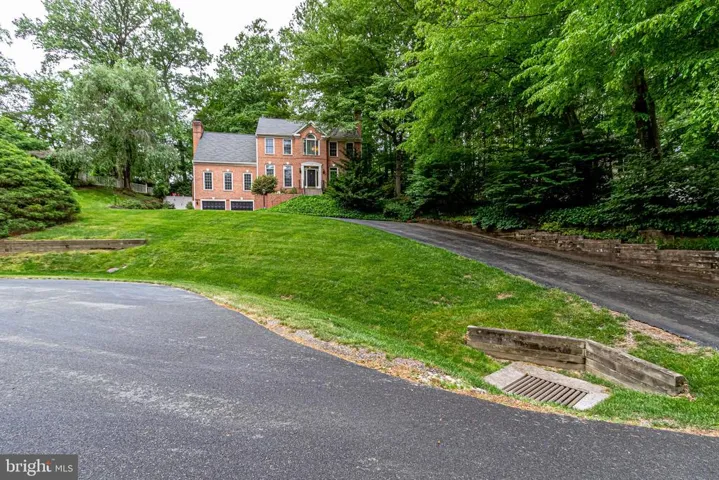 8245 Branch Rd, Annandale, Virginia 22003