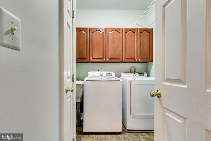 8245 Branch Rd, Annandale, Virginia 22003