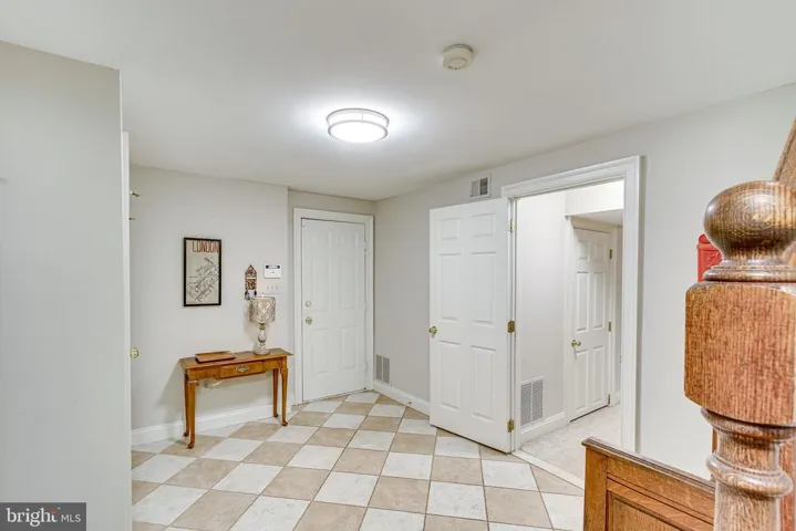 8245 Branch Rd, Annandale, Virginia 22003