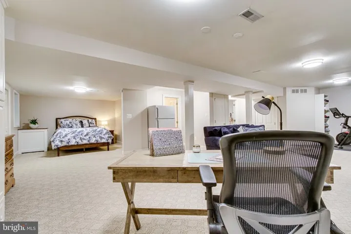 8245 Branch Rd, Annandale, Virginia 22003