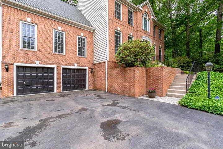 8245 Branch Rd, Annandale, Virginia 22003