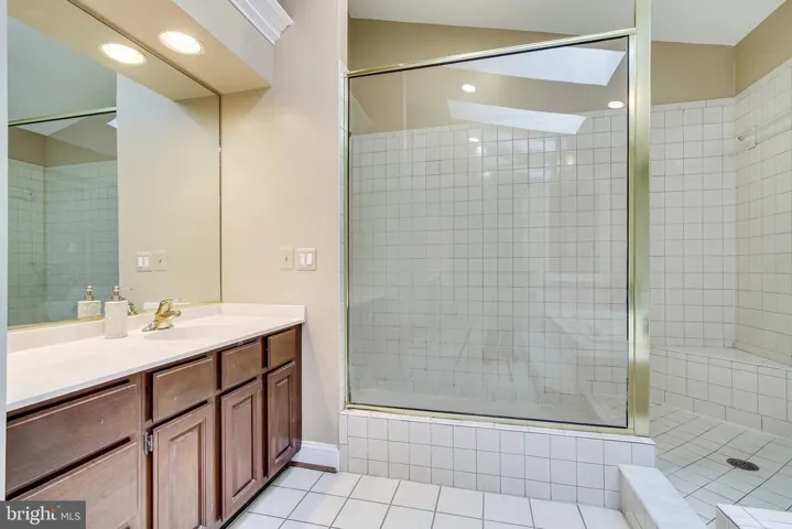 8245 Branch Rd, Annandale, Virginia 22003
