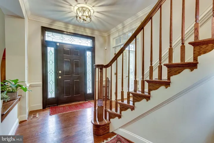 8245 Branch Rd, Annandale, Virginia 22003