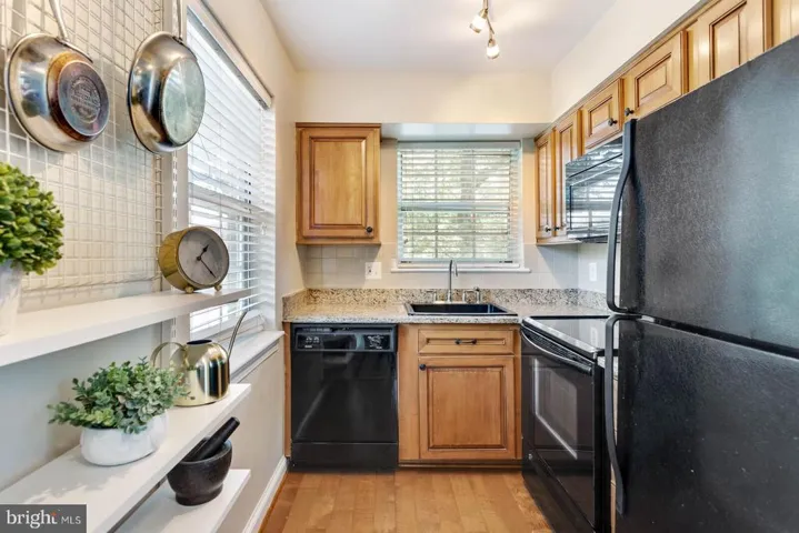2105 N Scott St #78, Arlington, Virginia 22209