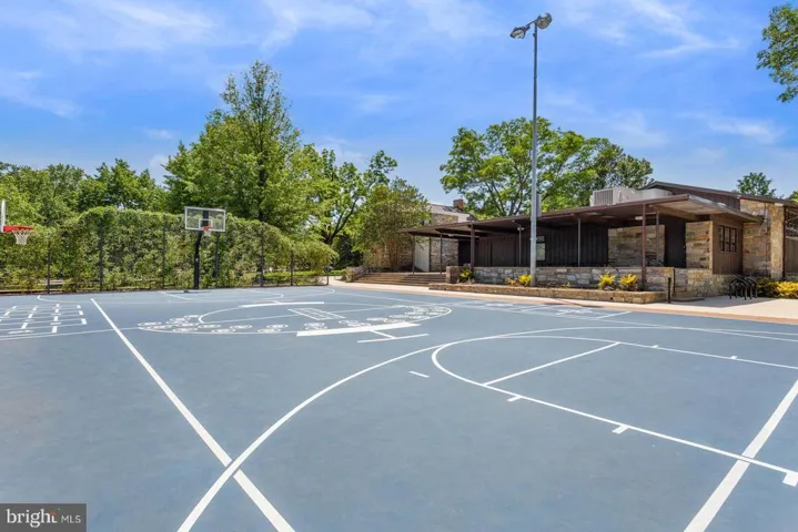 2105 N Scott St #78, Arlington, Virginia 22209