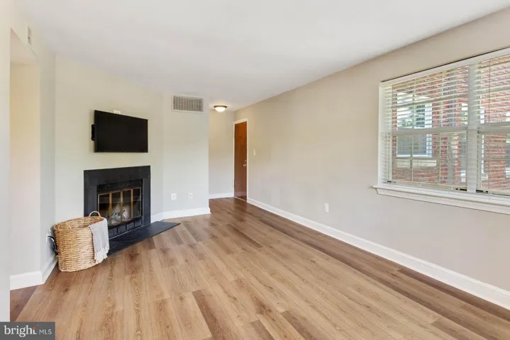2105 N Scott St #78, Arlington, Virginia 22209