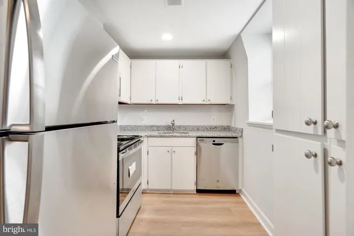 3008 S Abingdon St #c2, Arlington, Virginia 22206
