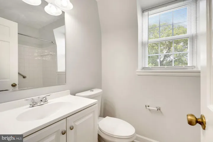 3008 S Abingdon St #c2, Arlington, Virginia 22206