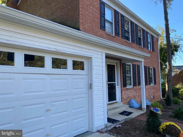 4349 Starr Jordan, Annandale, Virginia 22003