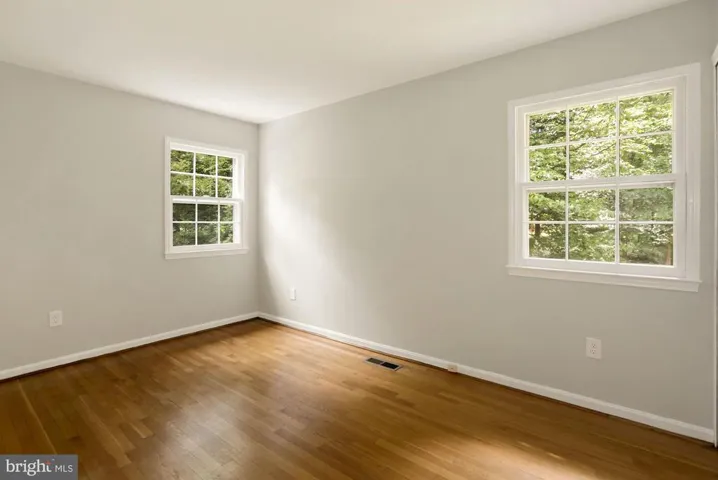 3225 Wynford Dr, Fairfax, Virginia 22031