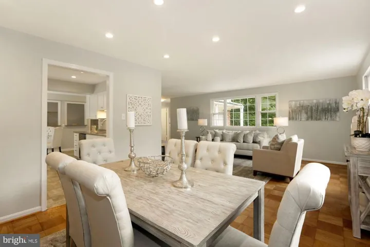 3225 Wynford Dr, Fairfax, Virginia 22031