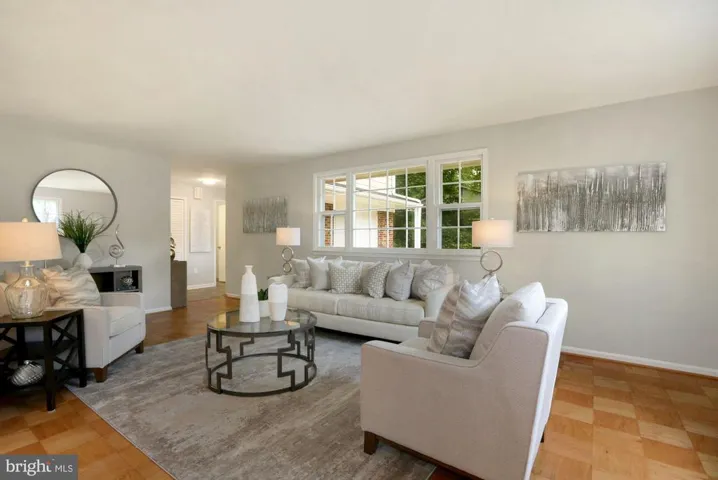 3225 Wynford Dr, Fairfax, Virginia 22031