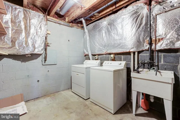 5921 Ambassador Way, Alexandria, Virginia 22310