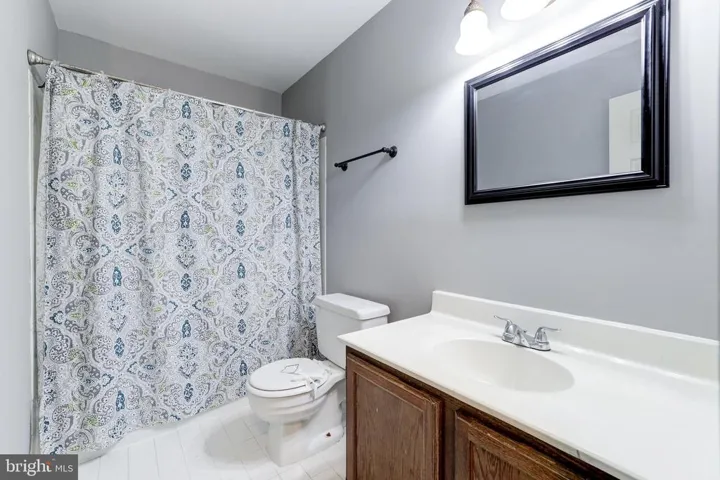 5921 Ambassador Way, Alexandria, Virginia 22310