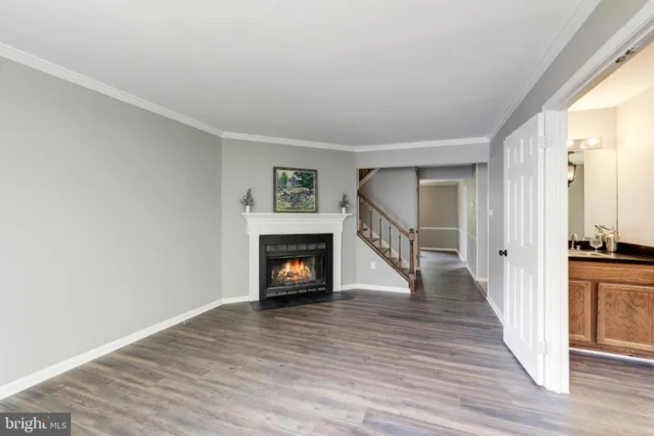 5921 Ambassador Way, Alexandria, Virginia 22310