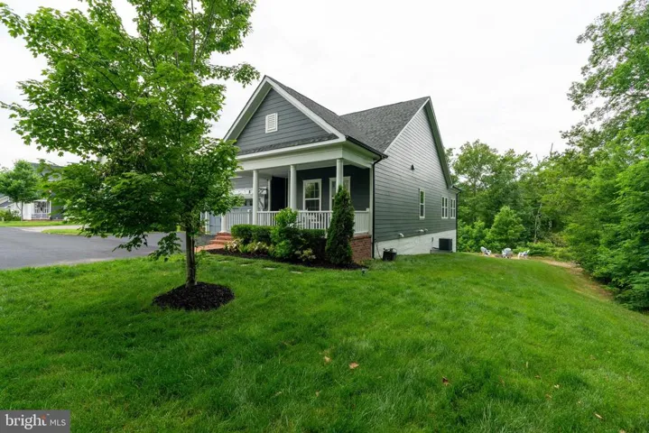 17048 Silver Arrow Dr, Dumfries, Virginia 22026