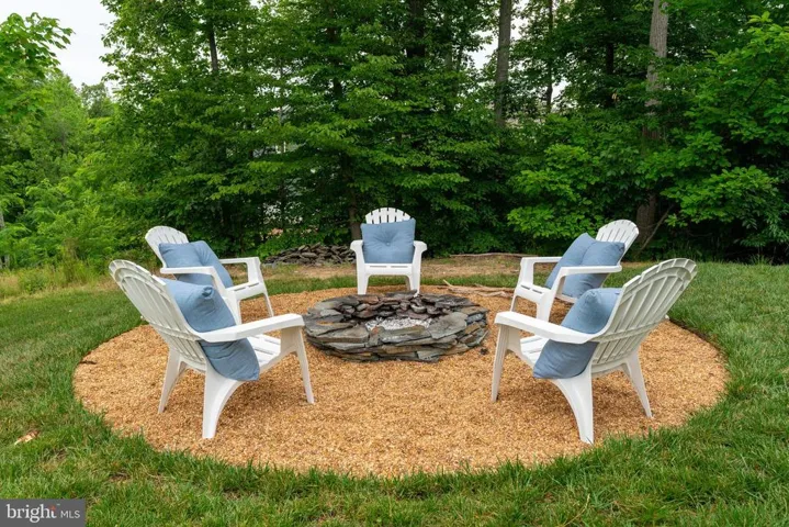 17048 Silver Arrow Dr, Dumfries, Virginia 22026