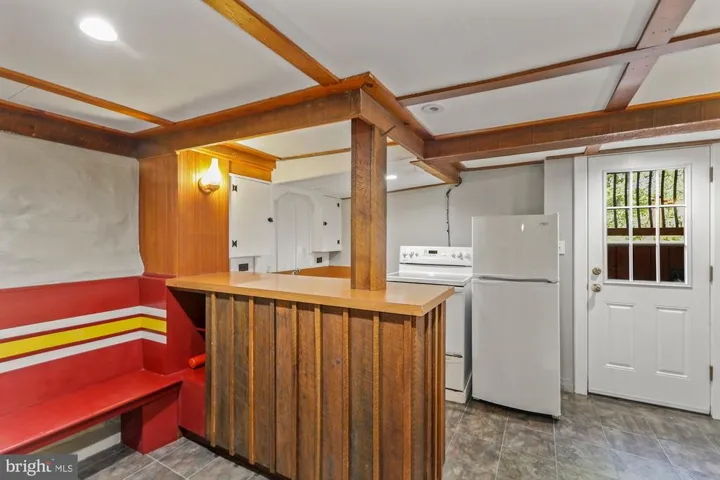 413 E Columbia St, Falls Church, Virginia 22046