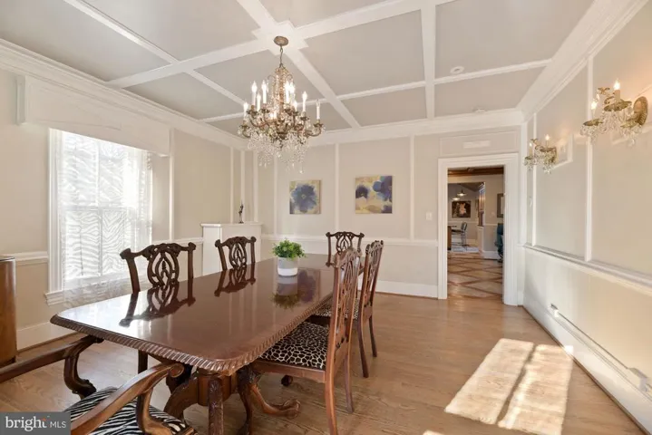 413 E Columbia St, Falls Church, Virginia 22046