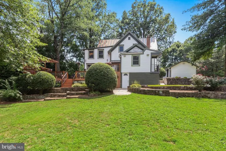 413 E Columbia St, Falls Church, Virginia 22046