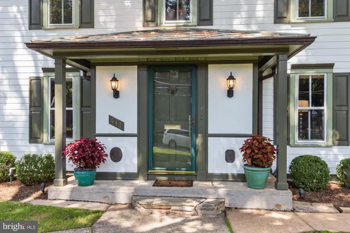 413 E Columbia St, Falls Church, Virginia 22046