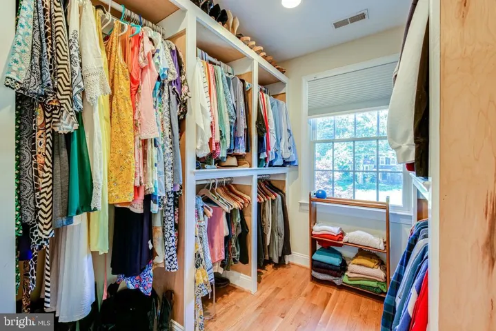 8707 Falkstone Ln, Alexandria, Virginia 22309