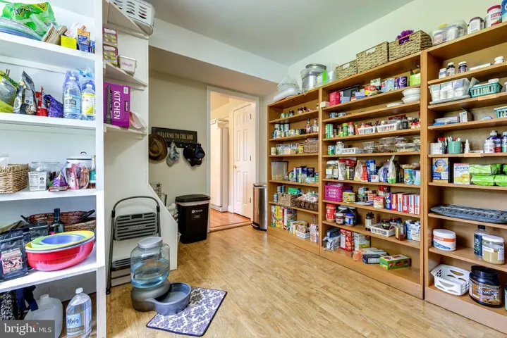8707 Falkstone Ln, Alexandria, Virginia 22309