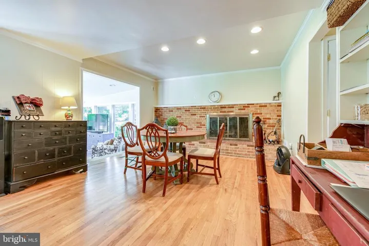 8707 Falkstone Ln, Alexandria, Virginia 22309