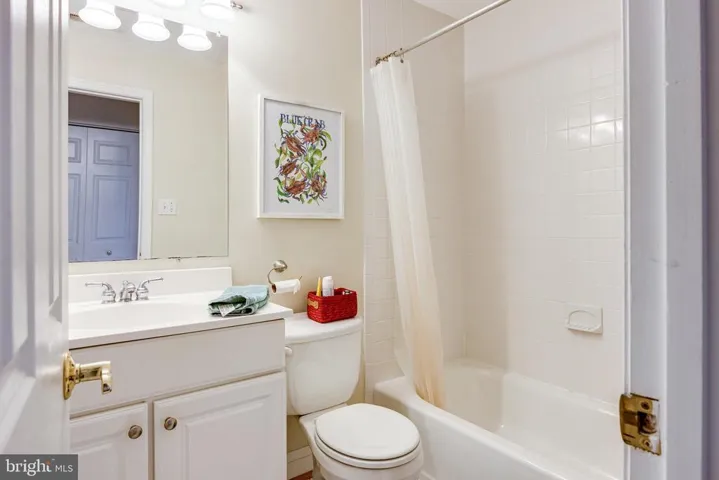 8707 Falkstone Ln, Alexandria, Virginia 22309